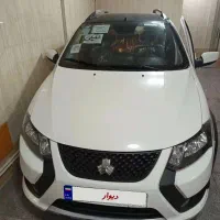 پارس خودرویی.مونیتور دار.سفید سقف مشکی.