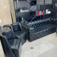 مبل چستر مناسب مغازه همراه با دوعدد صندلی