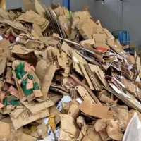 ضایعات کارتن کتاب اهن پلاستیک مس برنج المینیوم