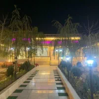 اجاره روزانه،ویلااستخرآبگرم سرپوشیده باغ بهادران