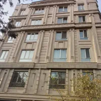 فروش ۱۳۶متری۳خواب فول‌امکانات خوش‌نقشه نورگیر‌دار