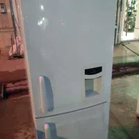 یخچال فریزر بسیار سالم