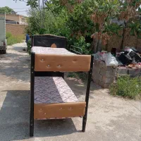 تخت دوطبقه تمیز سالم قوطی قوی
