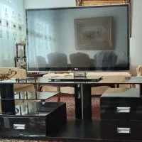 تلویزیون ال جیLG ،اینچ47  همراه میز تلویزیون