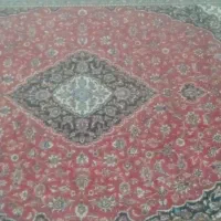 دوعدد فرش دستباف قدیمی کارکرده