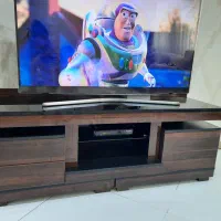 میز تلویزیون در حد نو