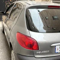 206 اتوماتیک