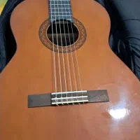 گیتار یاماها c40اصل درحدنو