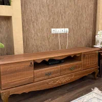 میز تلویزیون در حد نو