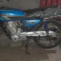 موتور سیکلت هندا زمرد کویر ۲۰۰