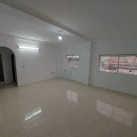 ۱۰۰متری طبقه۳ فاقد آسانسور سند مالکیت فقط۳۸۰۰کف