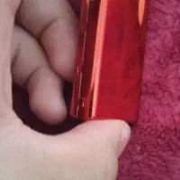 فندک اتمی قرمز کاملا نو. بدون خش و خرابی|زیورآلات و اکسسوری|صومعه‌سرا, |دیوار