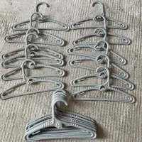 ۱۸ عدد چوب لباسی نوزادی نو