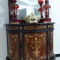 آینه کنسول چوبی معرق و شمعدان لاله عباسی|بوفه، ویترین، کنسول|تهران, قصر فیروزه ۲|دیوار