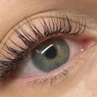 کاشت مژه،لیفت مژه و ابرو