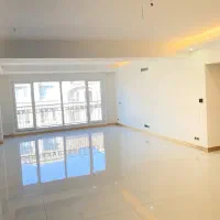 ۱۲۰متر/۲خواب/مربع بدون پرتی/سالن پرده خور/ بلوارحج