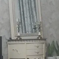 ‌کنسول و شمعدان