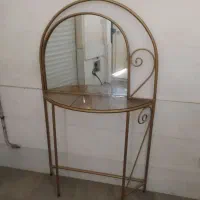 آینه آرایشی|آرایشگاه و سالن‌های زیبایی|بروجرد, |دیوار