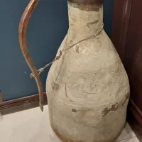 پارچ مسی گلاب گیری بزرگ|کلکسیون اشیاء عتیقه|کاشان, بازار کاشان|دیوار