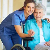 نگهداری از سالمند انجام میدم