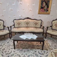 مبل ۹ نفره چوب گردو + ناهارخوری ۸ نفره سالم و تمیز|مبلمان خانگی و میز عسلی|تهران, هروی|دیوار