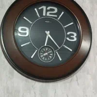 ساعت دیواری