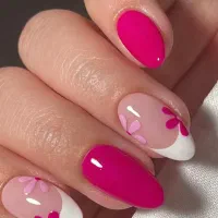 کاشت ناخن با متریال درجه یک / هزینه اقتصادی
