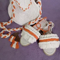 صندل دستساز و گوشواره