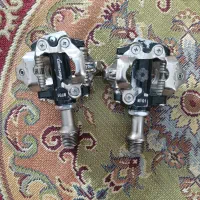 پنجه رکاب دوطرفه همراه با کفش