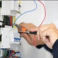 خدمات برق وبرق کاری