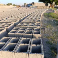 بلوک دیواری ، گنگ ، حلقه چاه  ، لوله سیمانی