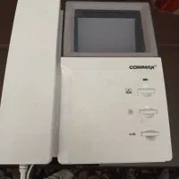 آیفون تصویری کوماکس