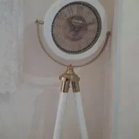 ساعت ایستاده