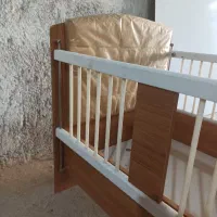 تخت دومنظوره نوزادونوجوان باتشک|تخت و سرویس خواب|محمدشهر, شهرک صنعتی زیبادشت|دیوار