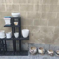 فروش استند و تعدادی گلدان