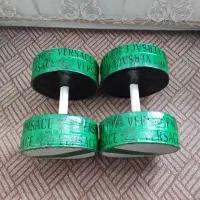 دمبل بتنی ۱۰ کیلویی