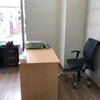 یک عدد میز مدیریت اداری و کامپیوتر فوق تمیز|میز تحریر و کامپیوتر|اصفهان, عباس‌آباد|دیوار