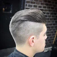 اصلاح وپیرایش موی سر (سیار درجهرم وحومه)|خدمات آرایشگری و زیبایی|جهرم, |دیوار