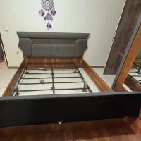 تخت خواب دو نفره