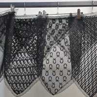 مینی اسکارف