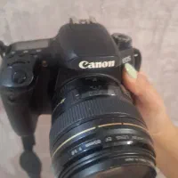 دوربین کنون 77d همراه با لنز 85 mm و f 1/8|دوربین عکاسی و فیلم‌برداری|شیراز, معالی‌آباد|دیوار