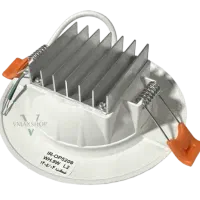 لامپ هالوژن ۹وات SMD هیت سینک دار اپتونیکا|لامپ و چراغ|اهواز, پردیس|دیوار