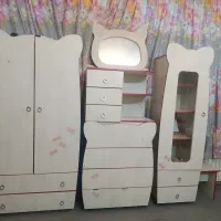 سرویس کمد لباس . دراور  و آینه و میز تحریر و بوفه
