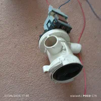 مقداری لوازم لباسشویی ابسال|ماشین لباسشویی و خشک‌کن لباس|هشتگرد, فاز ۱ مهستان|دیوار