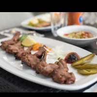 نیروخانم جهت کار در رستوران