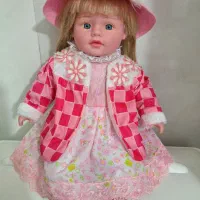 عروسک دختر زیبا