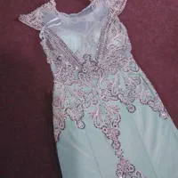 لباس مجلسی|لباس|کلاله, |دیوار