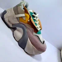 حراجی کفش و لباس بچه گانه|کفش و لباس بچه|زاهدان, |دیوار