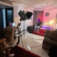 استودیو تولید محتوا|اجارهٔ کوتاه‌مدت دفتر کار و فضای آموزشی|صدرا-فارس, فاز ۱|دیوار