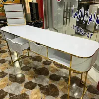 میز کاشت ناخن استند لاک|آرایشگاه و سالنهای زیبایی|اهواز, کمپلو جنوبی|دیوار